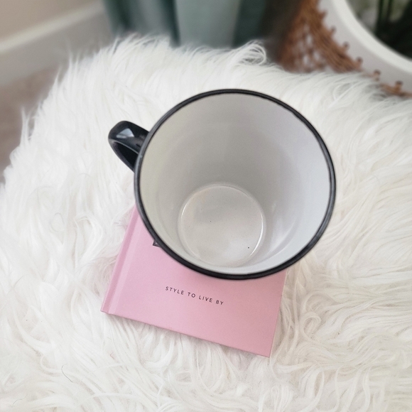 Black and Cream Ceramic Coffee Mug - Picture 5 of 6